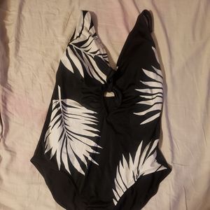 B&W Fauna Swimsuit